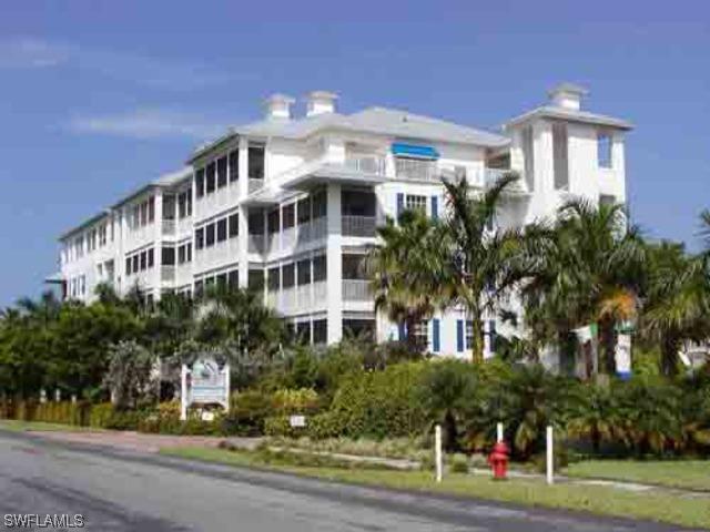 140 Palm St. #307, Marco Island, FL 34145