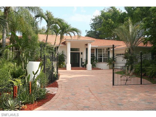 4657 San Antonio Ln., Bonita Springs, FL