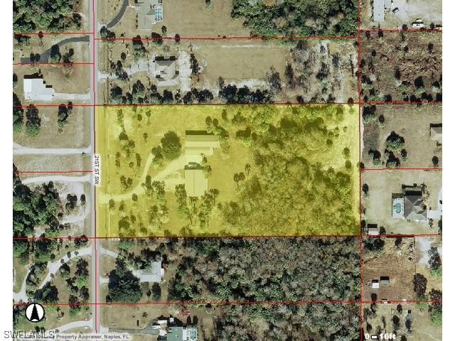 220 21st St., Naples, FL 34117