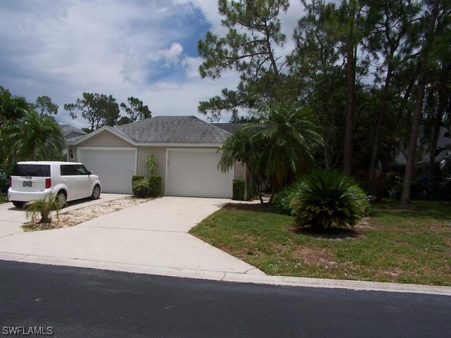 117 Bristol Ln., Naples, FL 34112