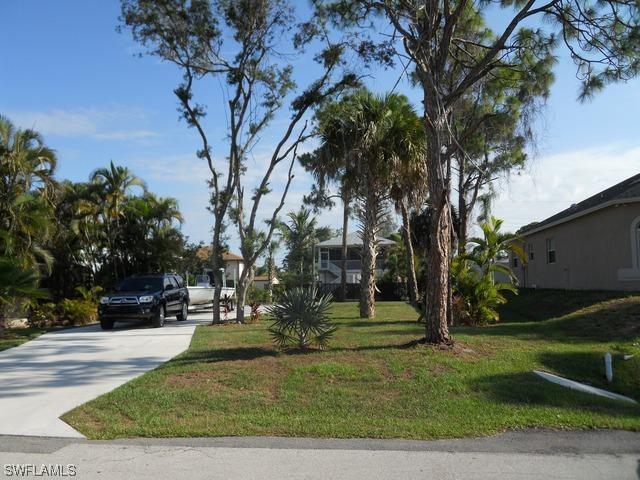 4472 Little Hickory Rd., Bonita Springs, FL 34134