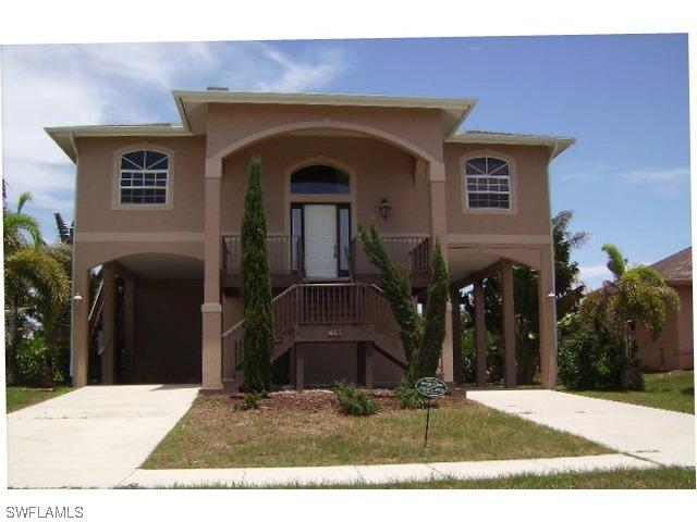 443 Barcelona Ct., Marco Island, FL 34145