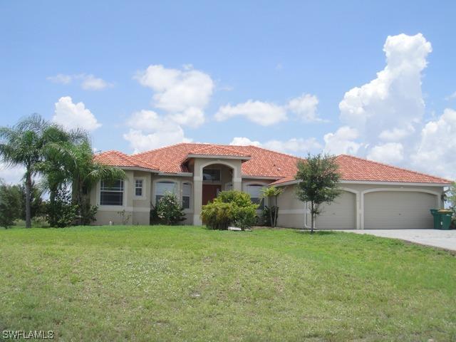 4610 22nd St., Naples, FL 34120