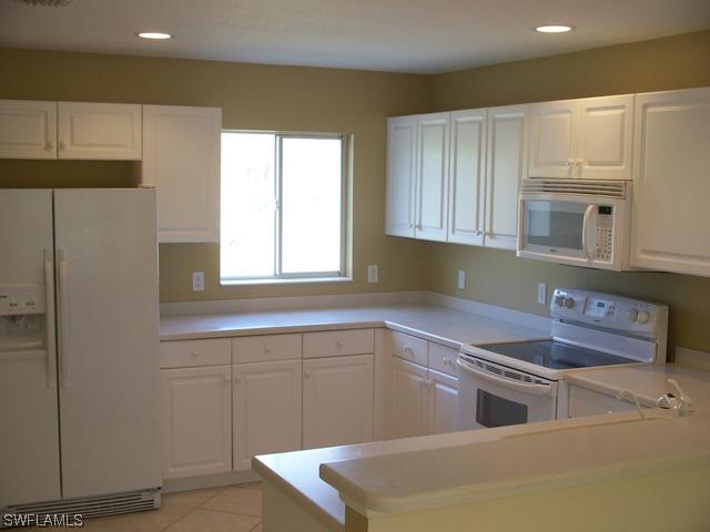 2570 60th Ave., Naples, FL 34120