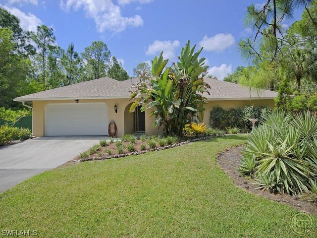 5810 Golden Oaks Ln., Naples, FL 34119