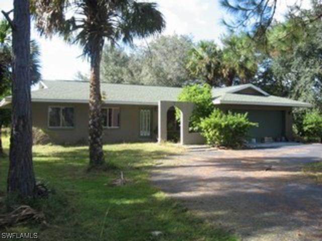 635 19th St., Naples, FL