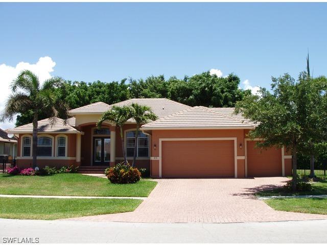 83 Bermuda Rd., Marco Island, FL