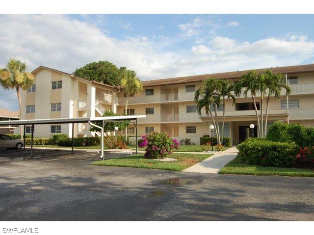 1020 Palm View Dr. #101, Naples, FL
