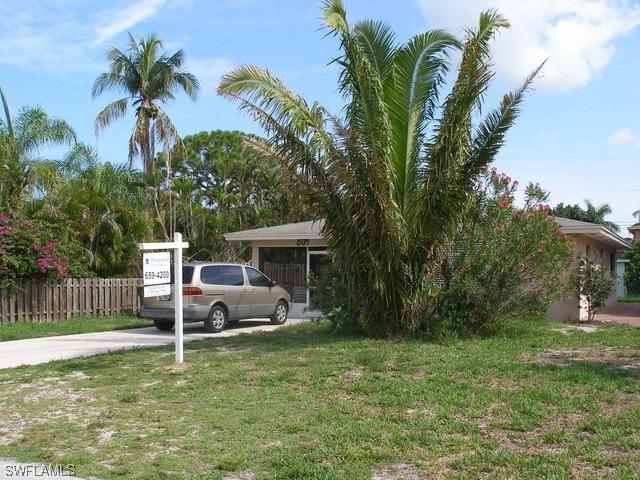 509 106th Ave., Naples, FL 34108