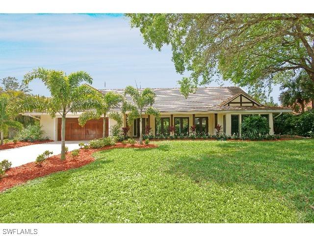 802 Buttonbush Ln., Naples, FL 34108