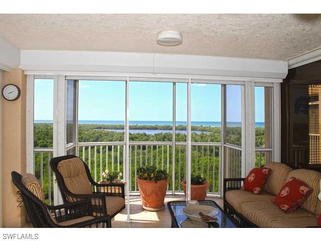 6849 Grenadier Blvd. #704, Naples, FL