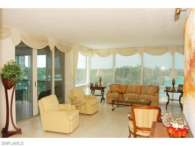 7515 Pelican Bay Blvd. #3-A, Naples, FL