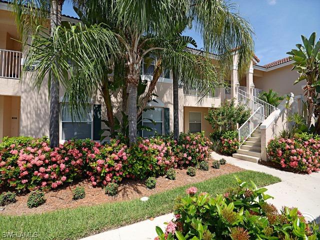 6635 Huntington Lake Cir. #204, Naples, FL 34119
