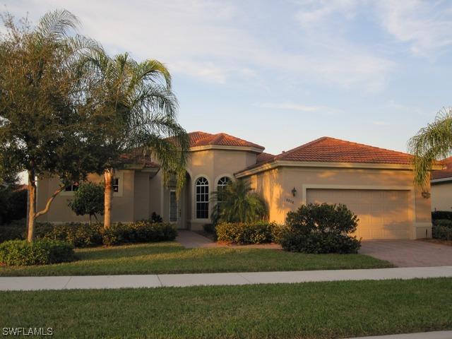 8808 Mustang Island Cir., Naples, FL 34113