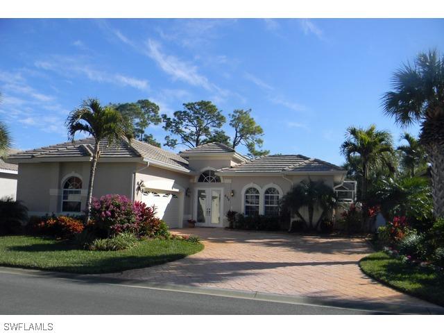 572 Eagle Creek Dr., Naples, FL 34113
