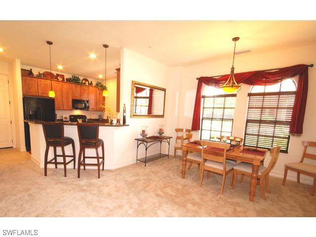 9114 Chula Vista Ln., Naples, FL