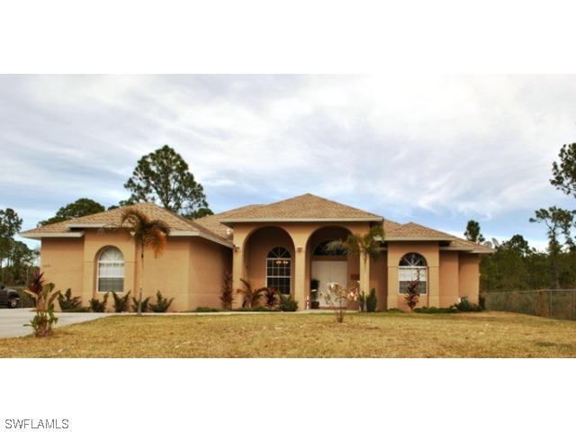3291 2nd Ave., Naples, FL 34117