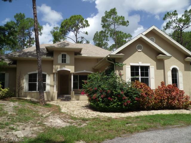 24708 Red Robin Dr., Bonita Springs, FL 34135