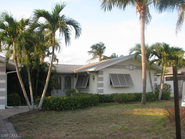 41 Fairview Blvd., Fort Myers Beach, FL 33931