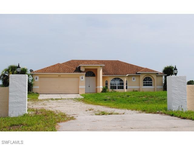 2894 31st Ave., Naples, FL 34120