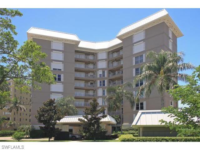 2901 Gulf Shore Blvd. #101, Naples, FL