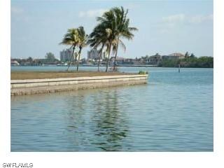 450 Renard Ct., Marco Island, FL 34145