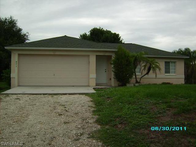 971 13th St., Naples, FL 34116