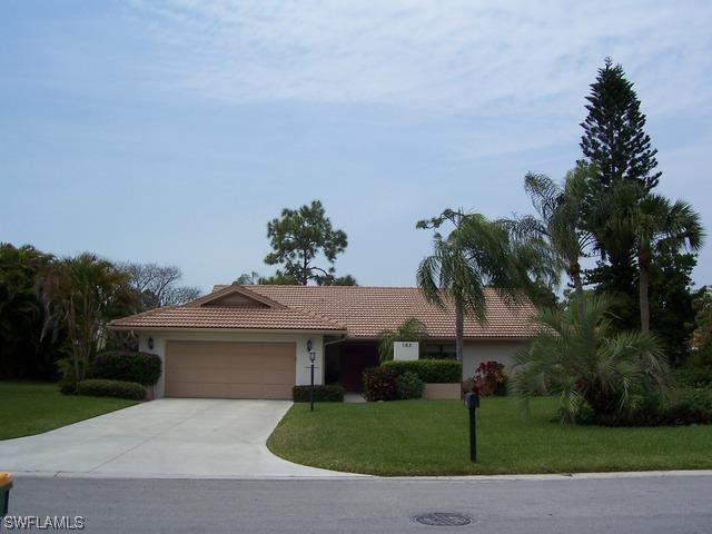 163 Westwood Dr., Naples, FL 34110