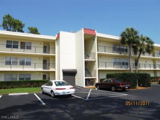 1084 Forest Lakes Dr. #7203, Naples, FL