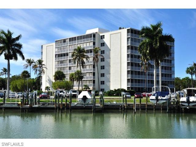 3 Bluebill Ave. #109, Naples, FL