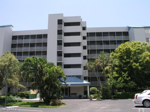 15161 Cedarwood Ln. #1303, Naples, FL