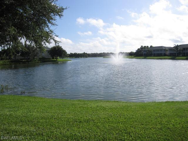 612 Vintage Reserve Ln. #25A, Naples, FL