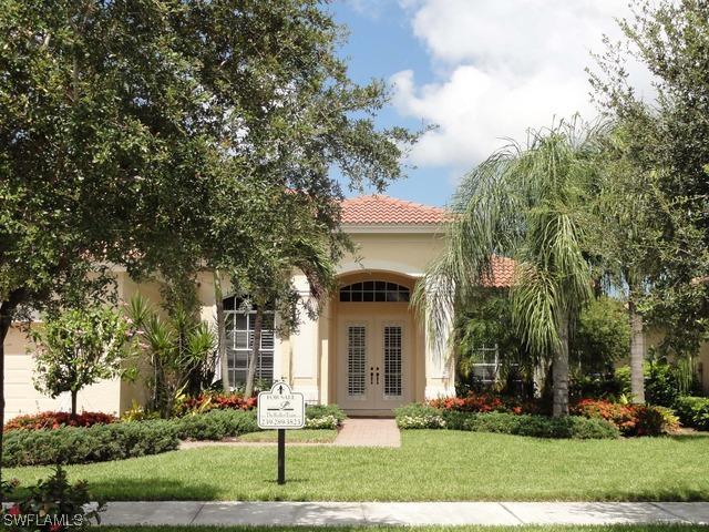 8900 Mustang Island Cir., Naples, FL
