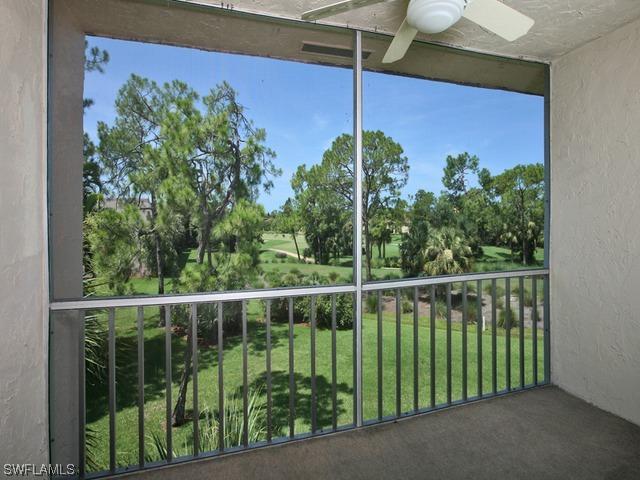 150 Turtle Lake Ct. #311, Naples, FL