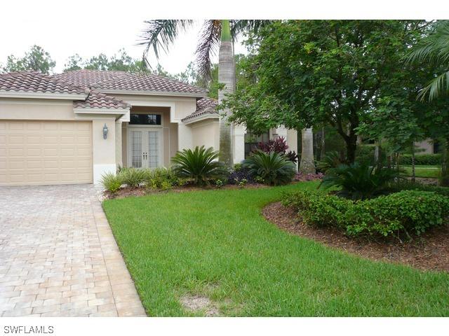 2840 Lone Pine Ln., Naples, FL