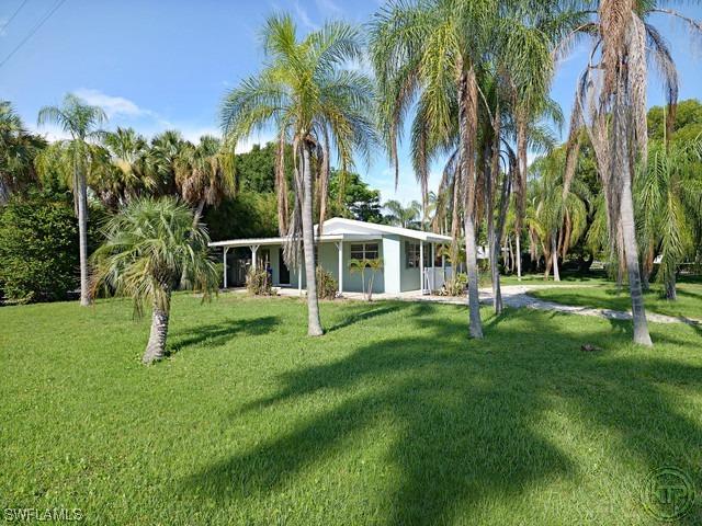 920 5th St., Naples, FL