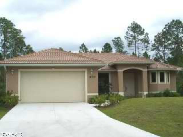 670 Everglades Blvd., Naples, FL 34120