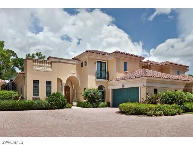2539 Avila Ln., Naples, FL 34105