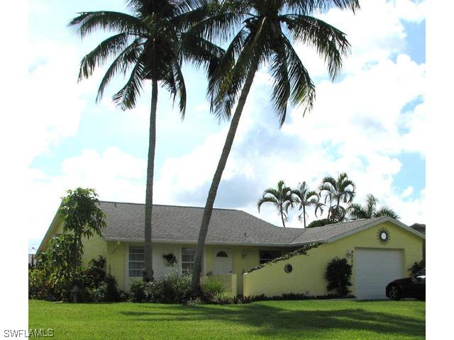 4255 Molokai Dr., Naples, FL