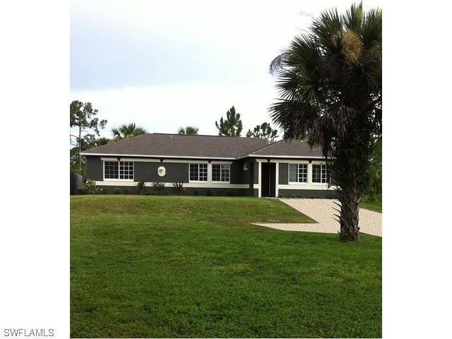 2810 24th Ave., Naples, FL 34117