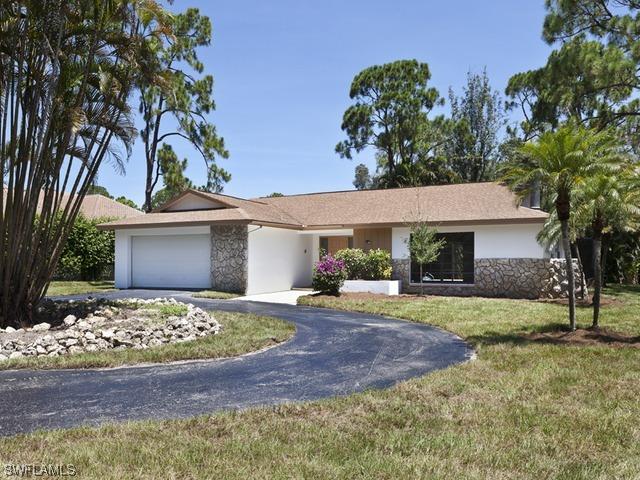 143 Mahogany Dr., Naples, FL 34108