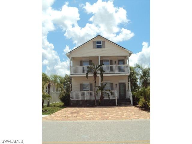 166 Leawood Cir., Naples, FL