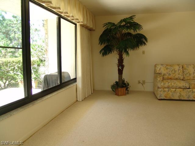 915 Wildwood Ln., Naples, FL