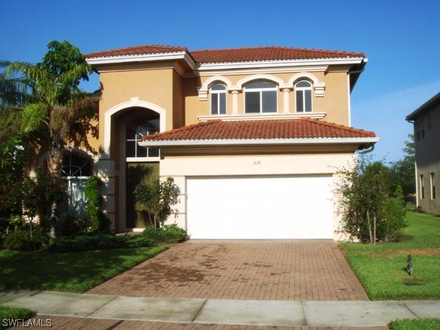 2139 Par Dr., Naples, FL 34120