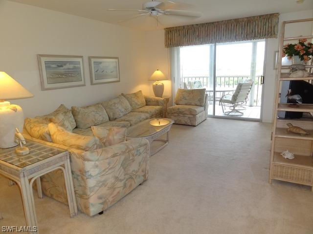 300 Horsecreek Dr. #404, Naples, FL