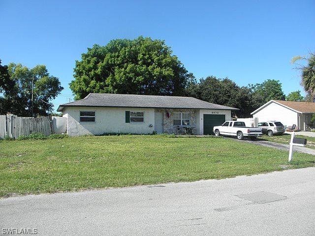 4470 24th Pl., Naples, FL 34116