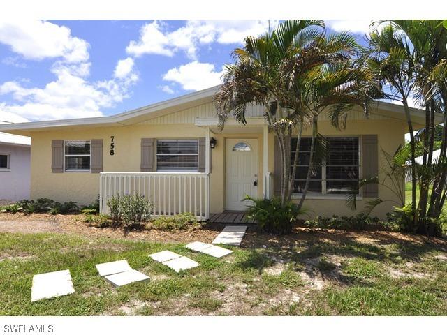 758 93rd Ave., Naples, FL 34108