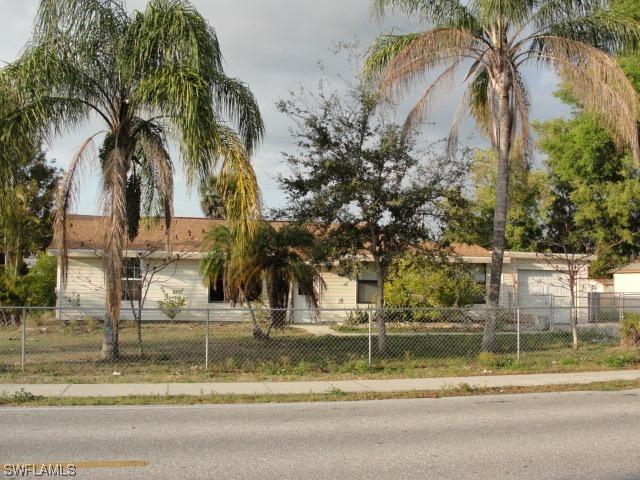 10205 Pennsylvania Ave., Bonita Springs, FL