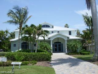 1920 Crayton Rd., Naples, FL