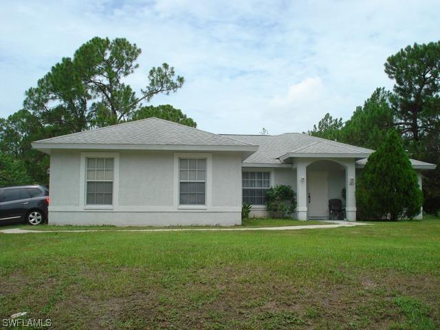 661 11th St., Naples, FL 34117
